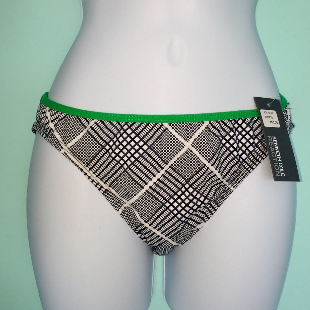 KENNETH COLE REACTION Bikini Bottom- New!